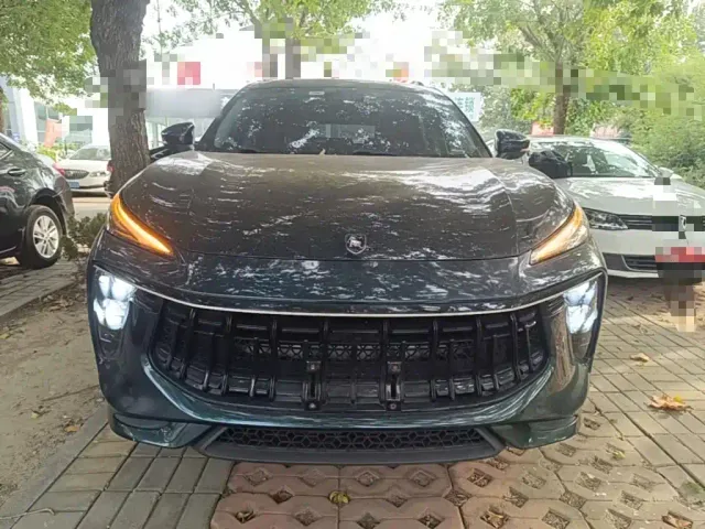 Forthing T5 Evo — Фото автомобиля 2
