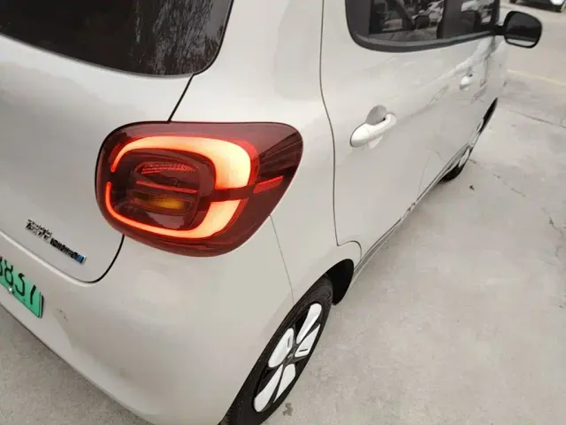 Wuling Hongguang Mini EV — Фото автомобиля 7