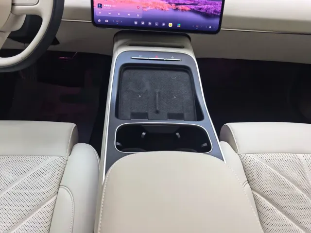 Nio ET5 Touring — Фото автомобиля 13