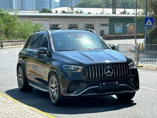 Mercedes-Benz GLE-Class AMG — Фото автомобиля 3