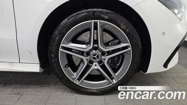 Mercedes-Benz CLA-Class — Фото автомобиля 5