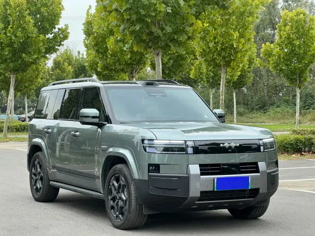 BYD FangChengBao Titanium 7 — Фото автомобиля 7