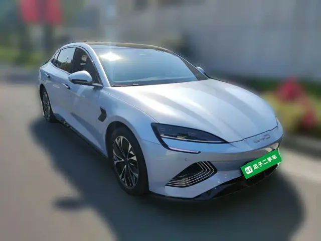 BYD Seal — Фото автомобиля 24