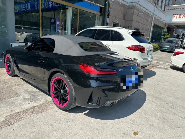 BMW Z4 — Фото автомобиля 2