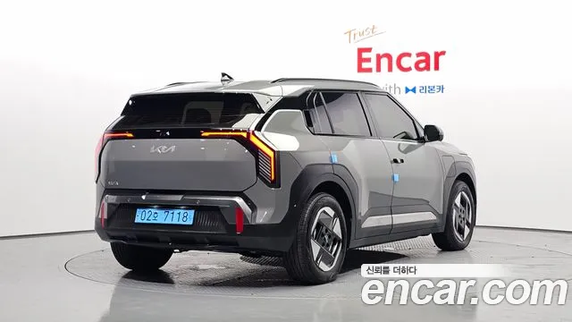 Kia EV3 — Фото автомобиля 2