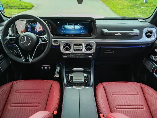 Mercedes-Benz G-Class — Фото автомобиля 9