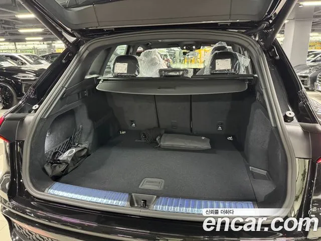 Audi Q5 40 TDI quattro S Line Black Edition — Фото автомобиля 7