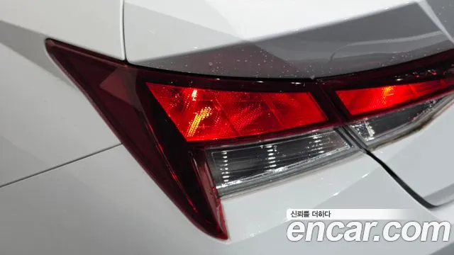 Hyundai AVANTE Avante (CN7) 1.6 LPi (Для проката) — Фото автомобиля 19