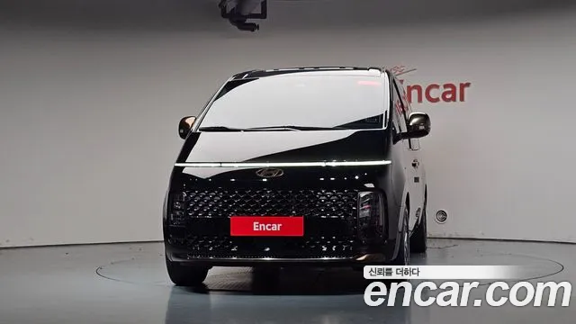 Hyundai Staria — Фото автомобиля 2