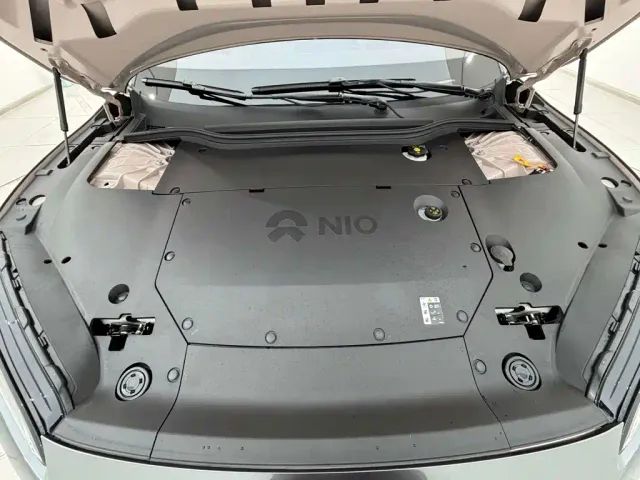 Nio ET5 Touring — Фото автомобиля 9