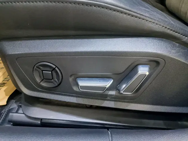 Audi A6L — Фото автомобиля 11