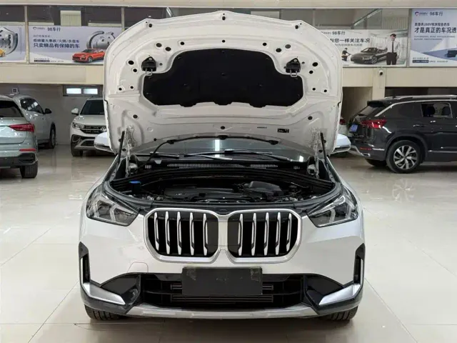 BMW X1 — Фото автомобиля 7