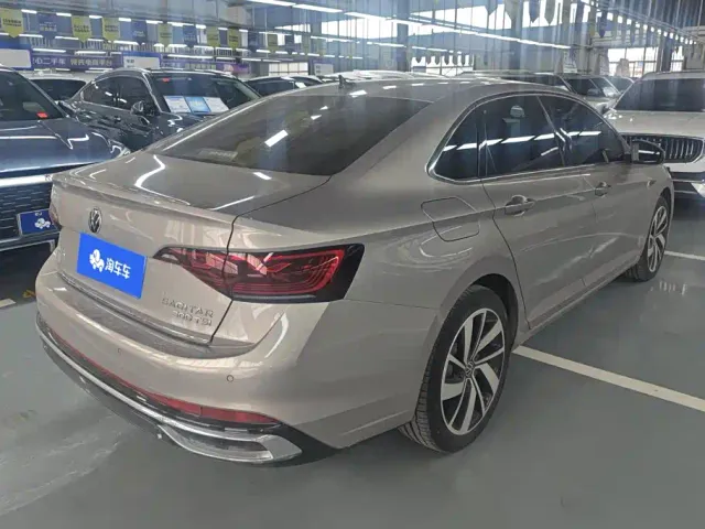 Volkswagen Sagitar — Фото автомобиля 3