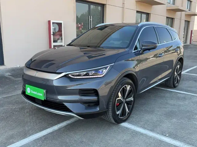 Фотография автомобиля — BYD Tang