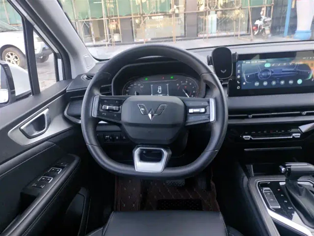 Wuling Jiachen — Фото автомобиля 3