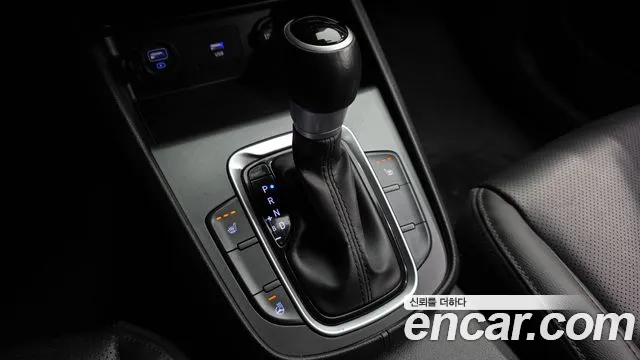 Hyundai Kona Новый Kona Гибрид Smart — Фото автомобиля 5