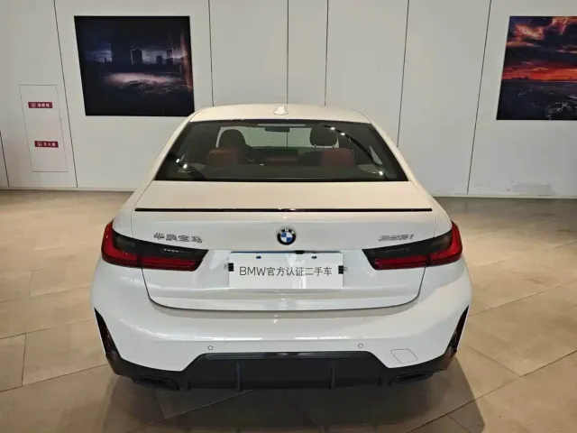 BMW 3 Series — Фото автомобиля 3