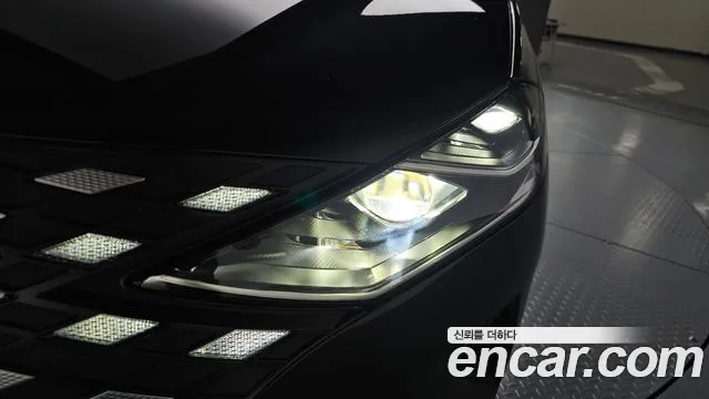 Hyundai Grandeur — Фото автомобиля 16