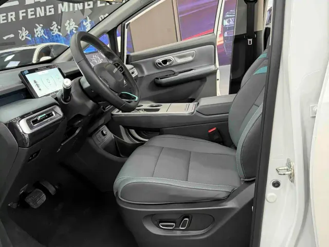 GAC Aion Y — Фото автомобиля 7