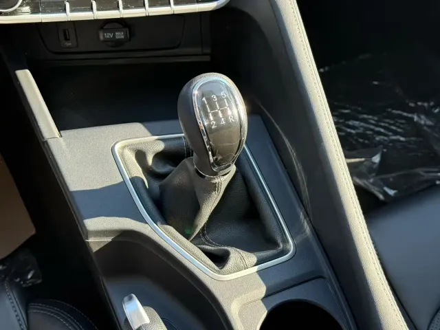Changan Eado — Фото автомобиля 14