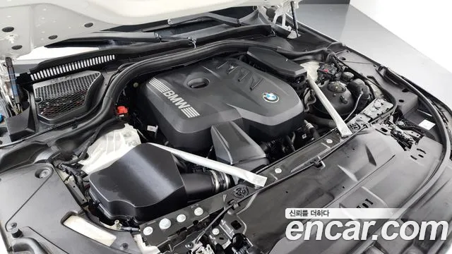 BMW 5-Series — Фото автомобиля 6