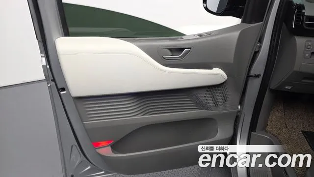 Hyundai Staria — Фото автомобиля 13
