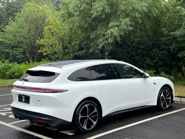 Nio ET5 Touring — Фото автомобиля 14