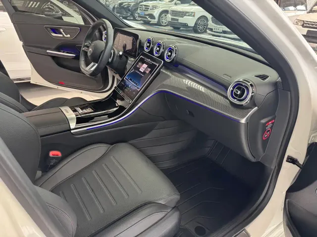 Mercedes-Benz C-Class — Фото автомобиля 9