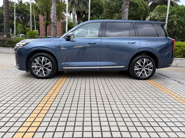 GAC Trumpchi Xiangwang S9 — Фото автомобиля 9