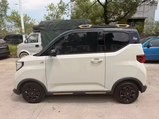 Wuling Hongguang Mini EV — Фото автомобиля 6