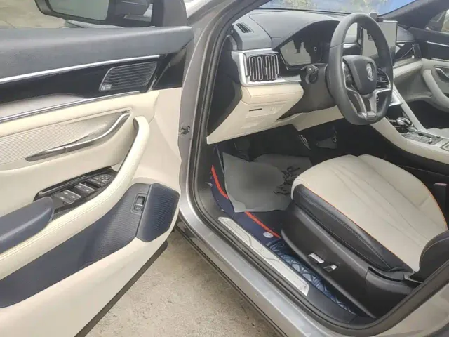 BYD Song PLUS — Фото автомобиля 15