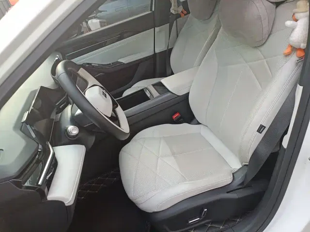 Geely Galaxy L6 — Фото автомобиля 11