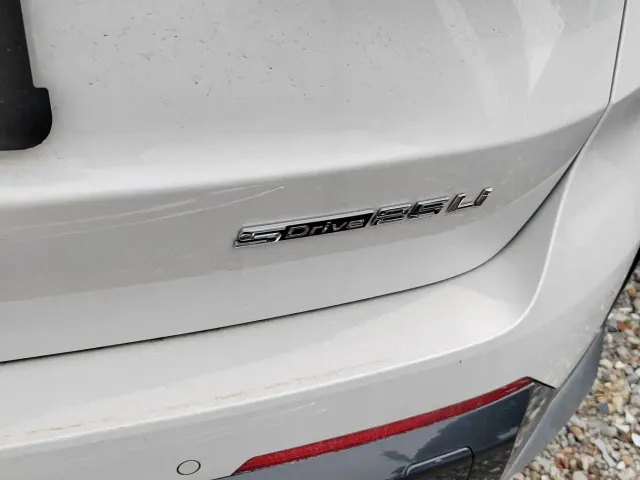 BMW X1 — Фото автомобиля 4