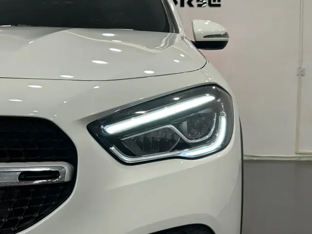 Mercedes-Benz GLA-Class — Фото автомобиля 20