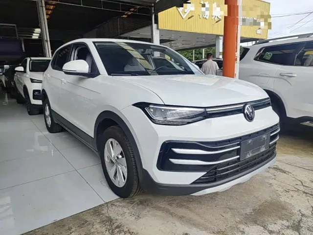 Volkswagen Tharu — Фото автомобиля 3