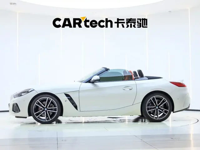 BMW Z4 — Фото автомобиля 12