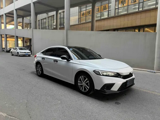 Honda Civic — Фото автомобиля 3