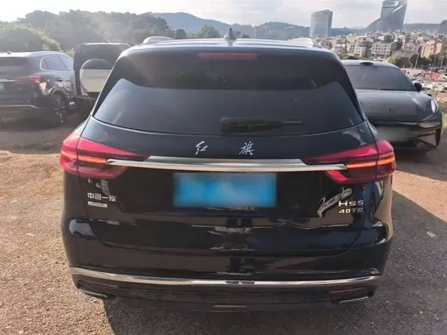 Hongqi HS5 — Фото автомобиля 5