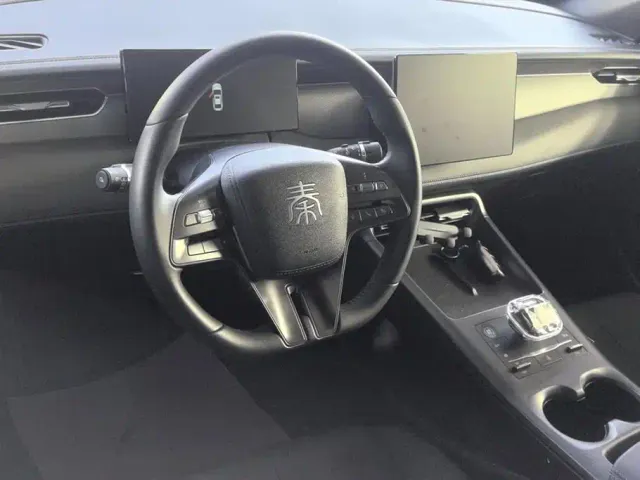 BYD Qin PLUS — Фото автомобиля 12