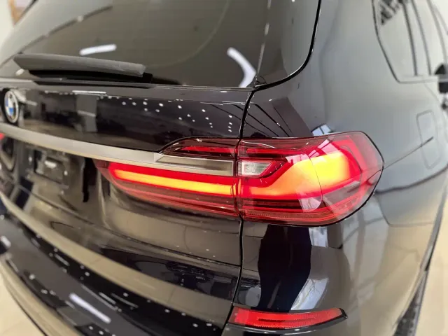 BMW X7 — Фото автомобиля 28
