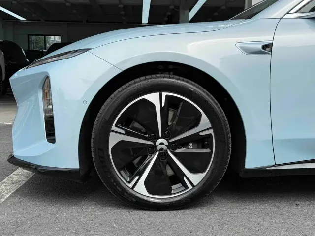 Nio ET5 Touring — Фото автомобиля 6