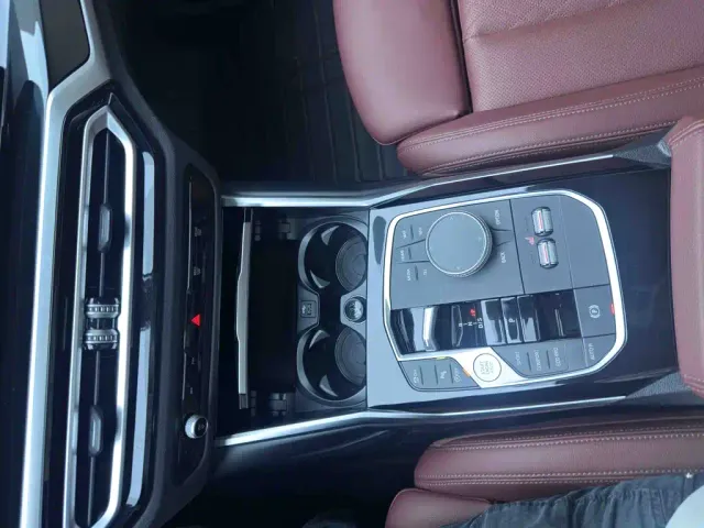 BMW 3 Series — Фото автомобиля 16