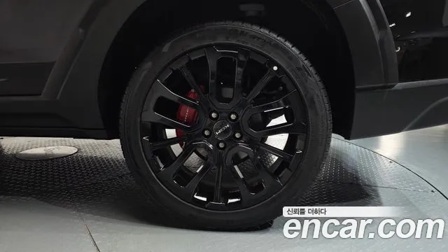 KGM Torres — Фото автомобиля 6
