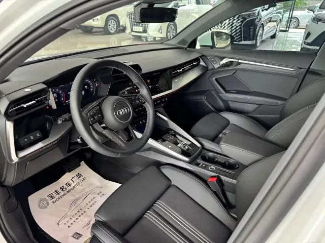 Audi A3 — Фото автомобиля 4