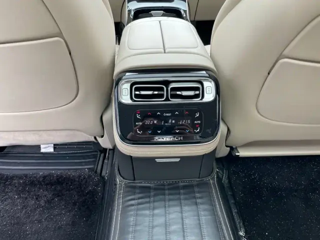 Mercedes-Benz Maybach S-Class — Фото автомобиля 14