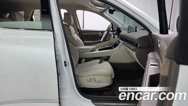 Genesis GV80 — Фото автомобиля 16