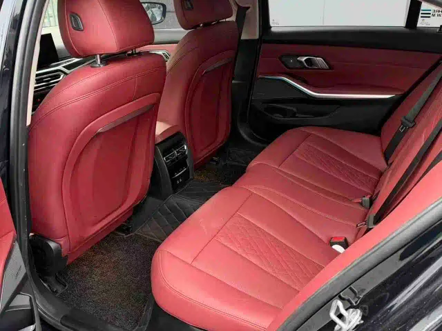 BMW 3 Series — Фото автомобиля 5