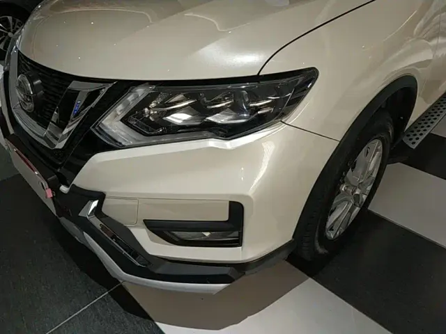 Nissan X-Trail — Фото автомобиля 23