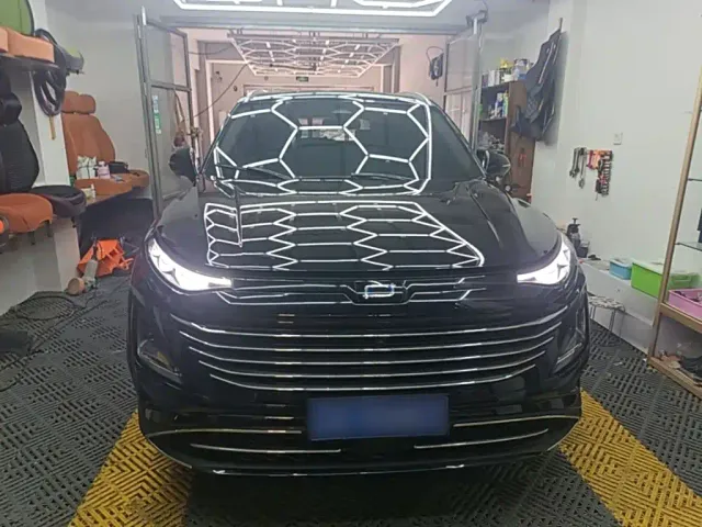 Bestune T90 — Фото автомобиля 2