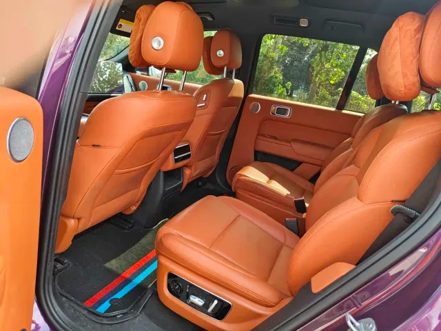 Li Auto L8 — Фото автомобиля 8